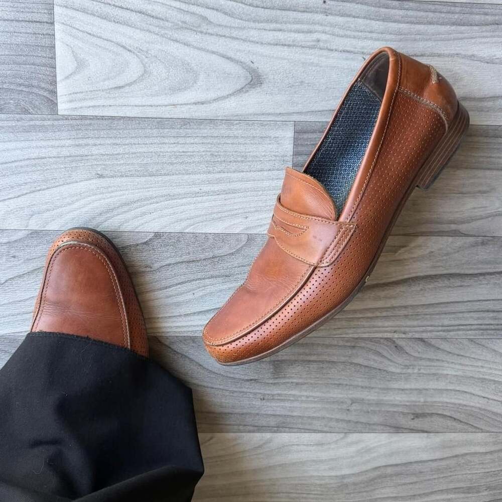 Bar III Peyton Penny Loafers Size 9.5M Brown Leather Perforated